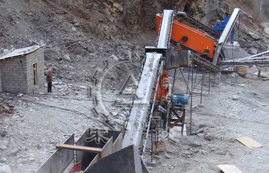 砂石生產(chǎn)線現(xiàn)場(chǎng)